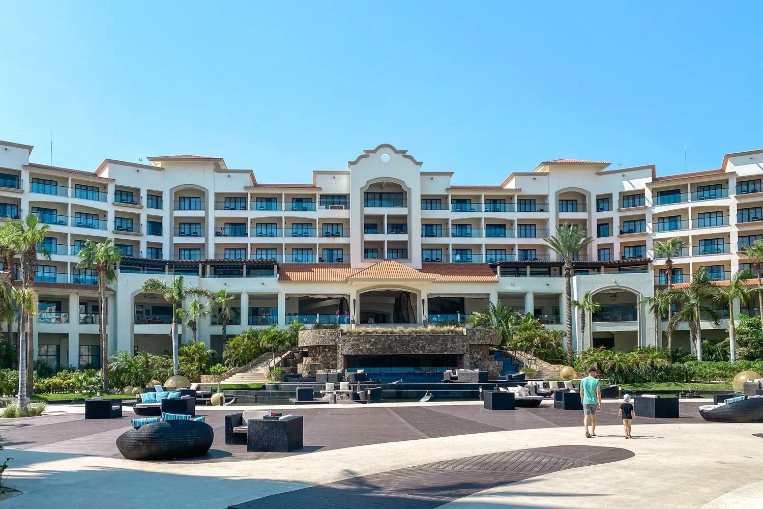 Nice hotel resort building in a central location