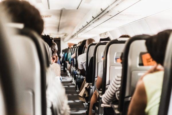Graphic about avoiding hidden airline and travel fees.