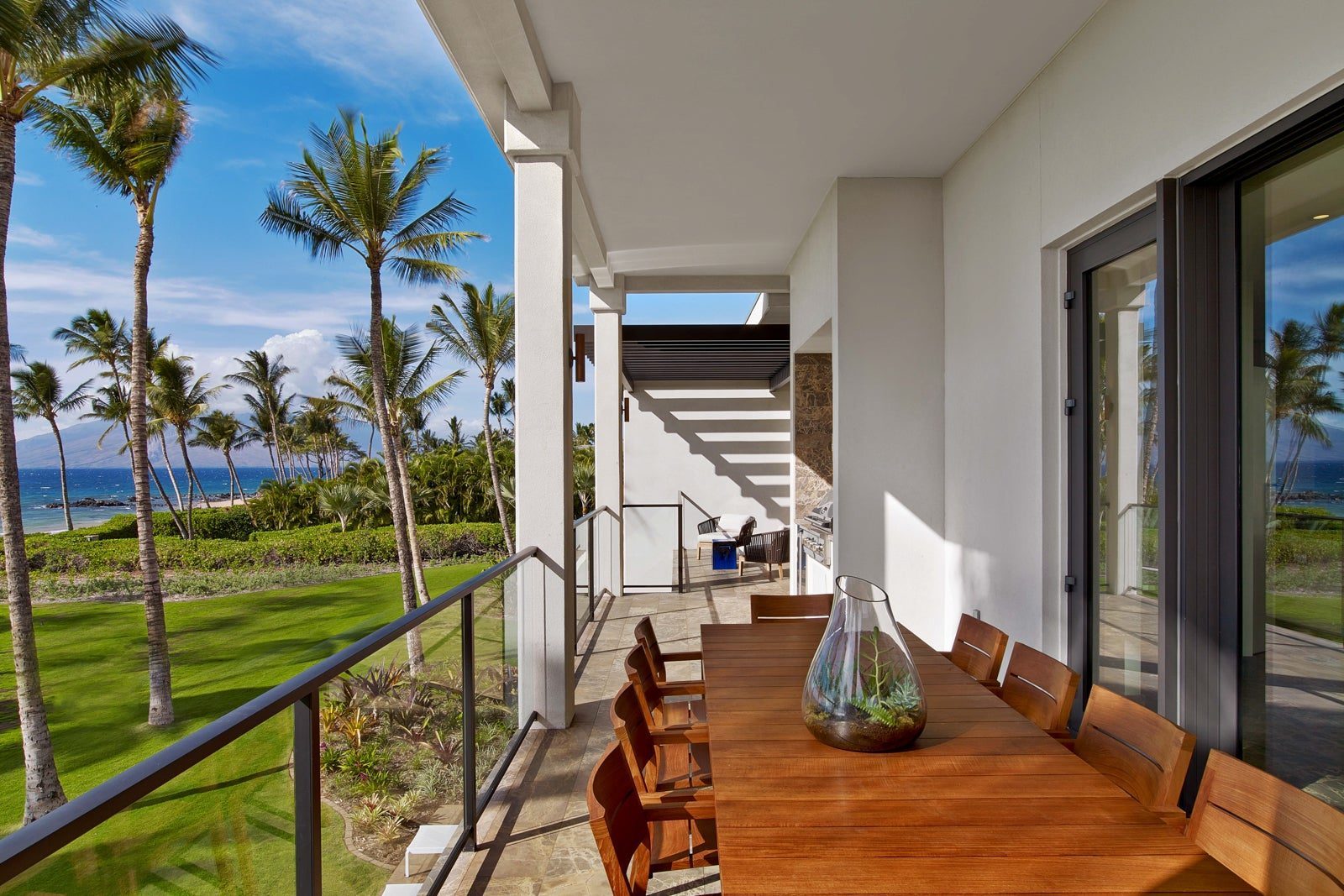 Hotel resort fee perks and amenities