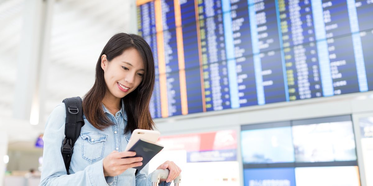 Hidden Costs of Cheap Flights: Baggage Fees and Time