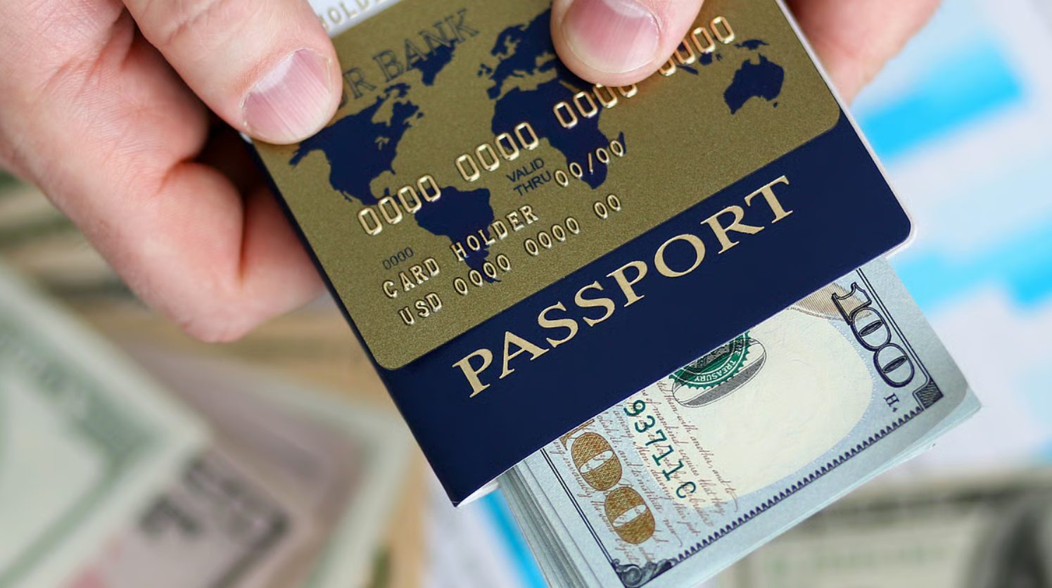 Comparison of forex card and cash for Indian travellers going abroad
