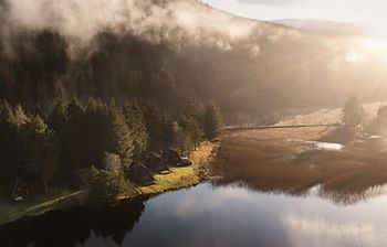 Self-Catering vs Hotel: True Cost, Time and Trade-Offs