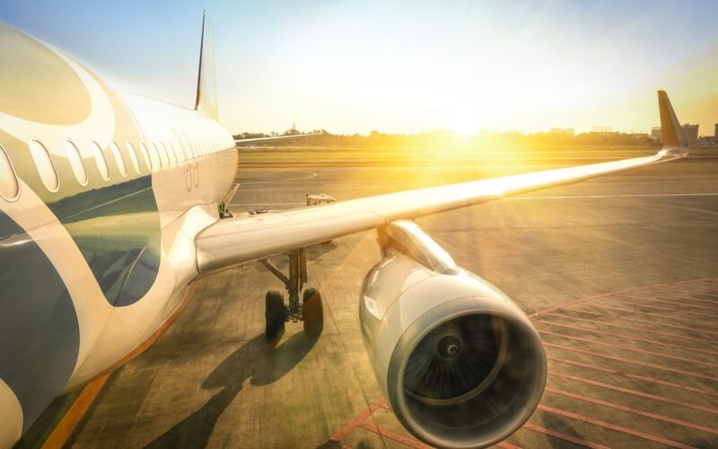 Red-Eye Flights vs Extra Hotel Night: Cost Trade-Offs